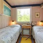 Ferienhaus Heike - 1-3km From The Sea By Interhome