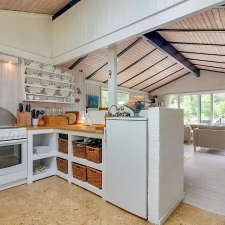 Heike - 1-3km From The Sea In Nw Jutland By Interhome *