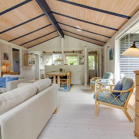 Heike - 1-3km From The Sea By Interhome *